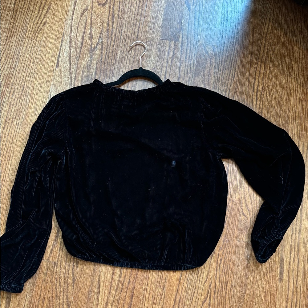 Bella Dahl - Velvet Raglan Sleeve Blouse Black, Medium‎ - Picture 3 of 8